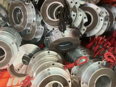 安装蜗轮减速机刹车器的方法