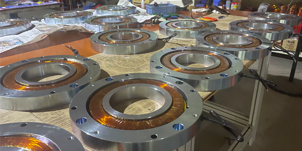 电磁制动器与传统制动器的性能差异大揭秘